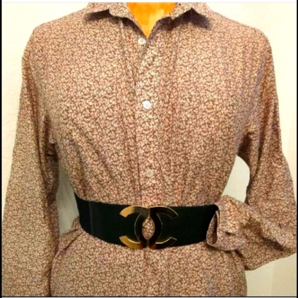 Dolce & gabbana button shirt.